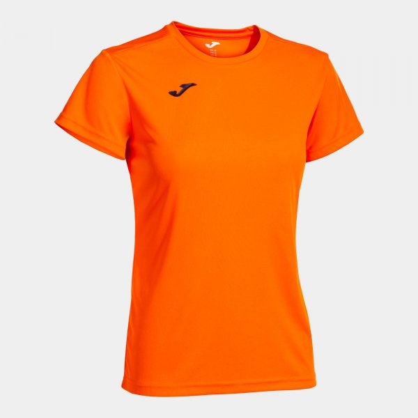 Kortermet T-skjorte til dame/jente. En svært komfortabel og pustende sportsmodell for trening, eller kamp.